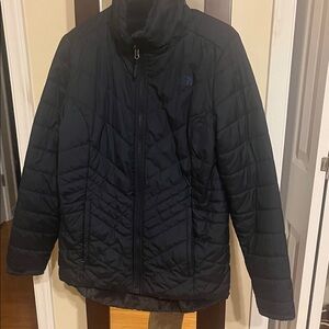 The North Face Dark Quilted Jacket
Reversible